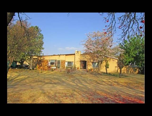 FARM FOR SALE IN HONEY PARK